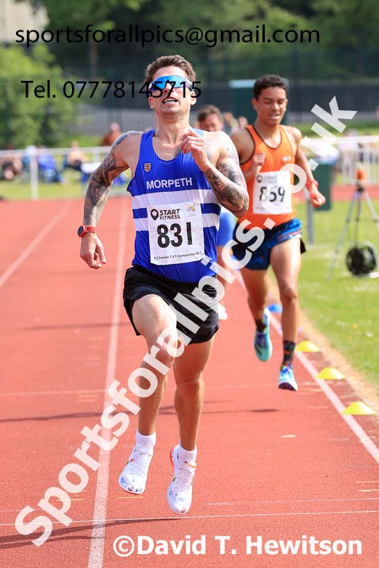 Mens Seniors 5000 metres, 2024 North Eastern Track and Field Champs., Middlesbrough.  Photo: David T. Hewitson/Sports for All Pics